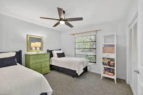 13 Saint Giles Road Palm Beach Gardens FL 33418