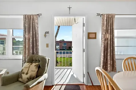 108 Spring Lake Court Vero Beach FL 32962
