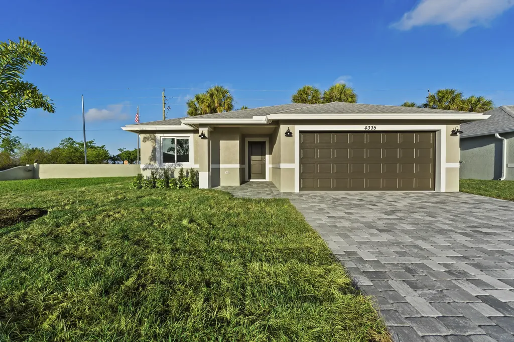 4335 SW 15th Way Okeechobee FL 34974