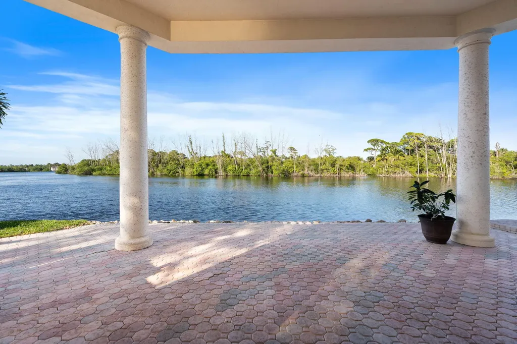 18499 SE Palm Island Lane Jupiter FL 33458
