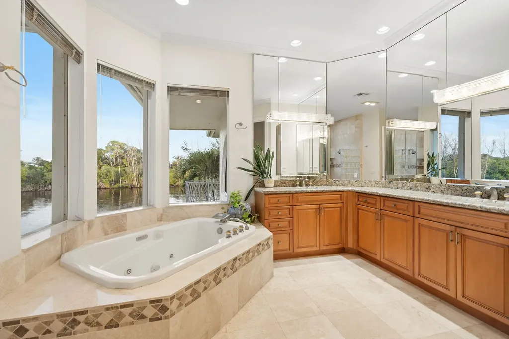18499 SE Palm Island Lane Jupiter FL 33458
