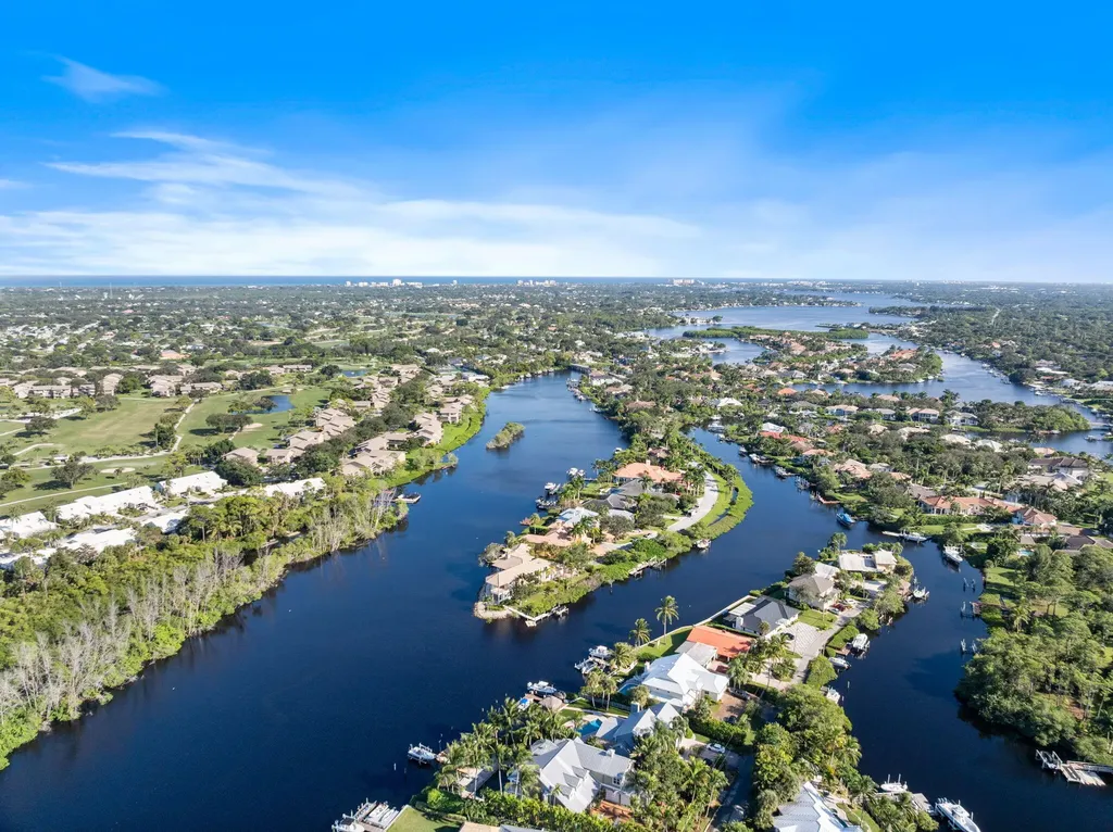 18499 SE Palm Island Lane Jupiter FL 33458