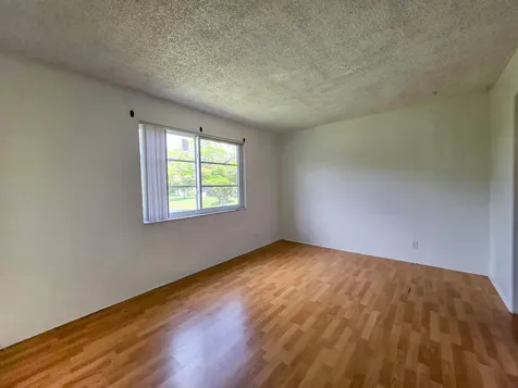 7960 NW 50th Street Lauderhill FL 33351