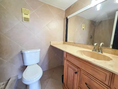 7960 NW 50th Street Lauderhill FL 33351