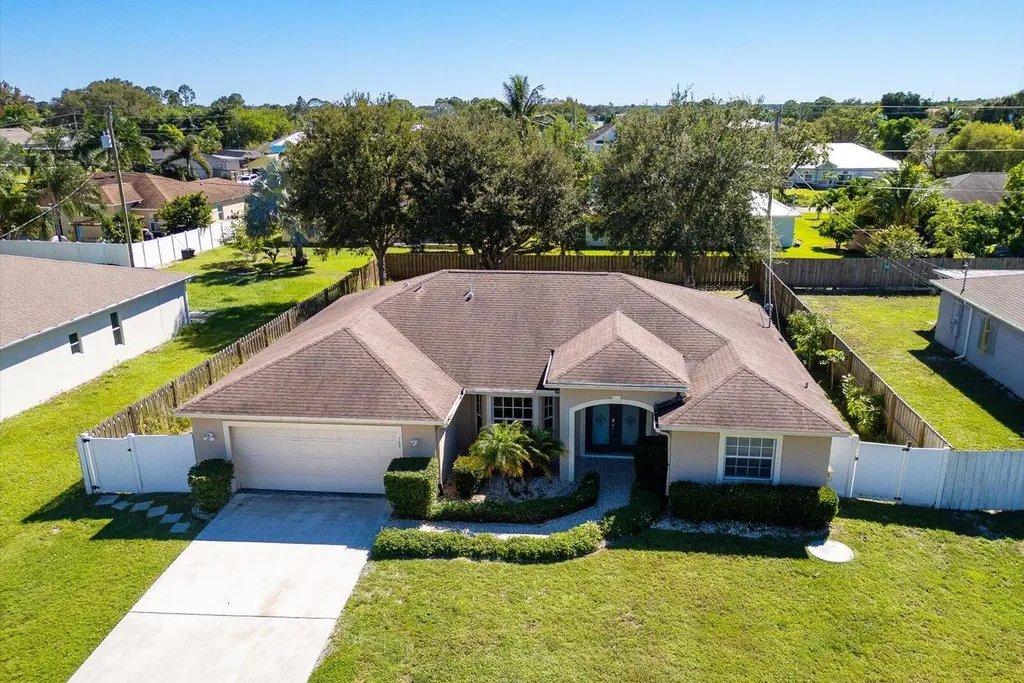 766 SW Mccullough Avenue Port St Lucie FL 34953