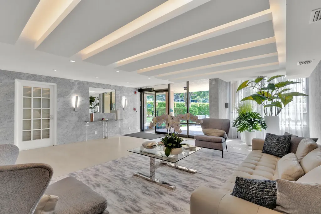 799 Jeffery Street Boca Raton FL 33487