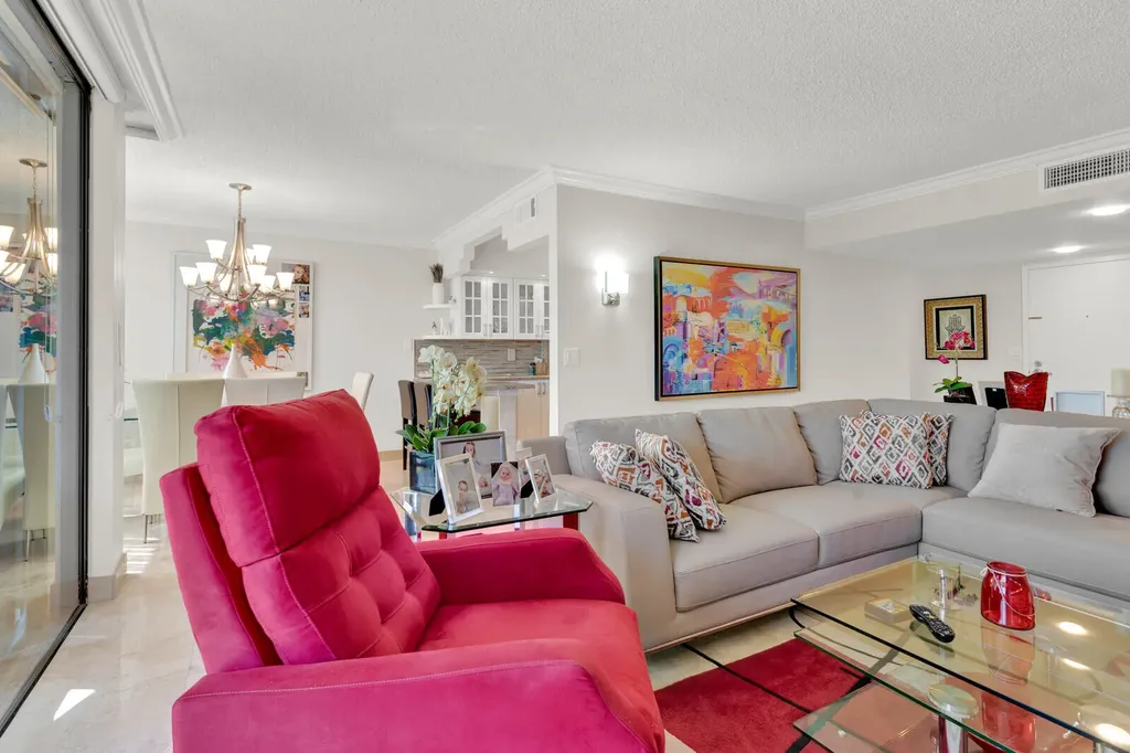799 Jeffery Street Boca Raton FL 33487