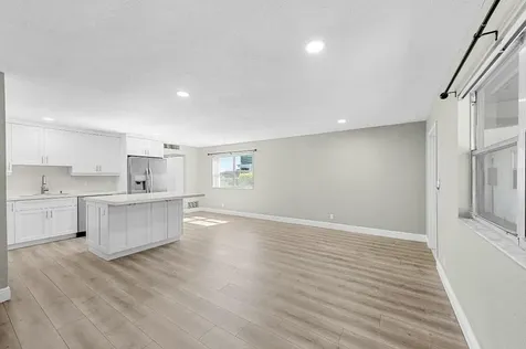 106 Tuscany B Delray Beach FL 33446