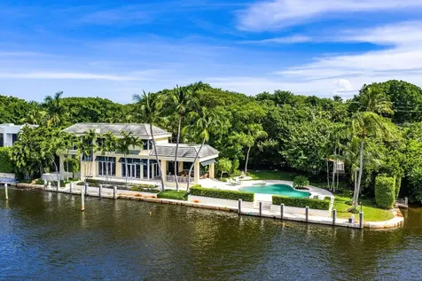 1083 Hillsboro Mile Hillsboro Beach FL 33062