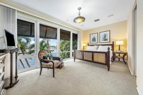 1083 Hillsboro Mile Hillsboro Beach FL 33062