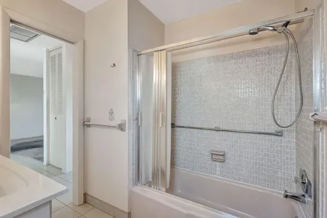 2966 Ashley Drive Drive E West Palm Beach FL 33415