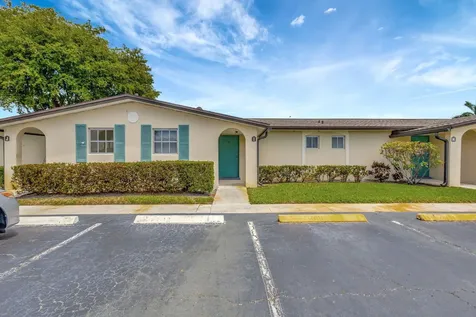 2966 Ashley Drive Drive E West Palm Beach FL 33415