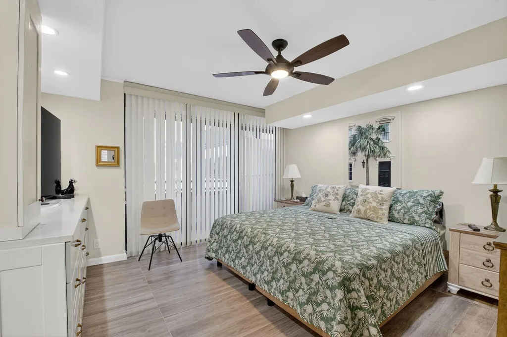 16032 Lomond Hills Trail Delray Beach FL 33446
