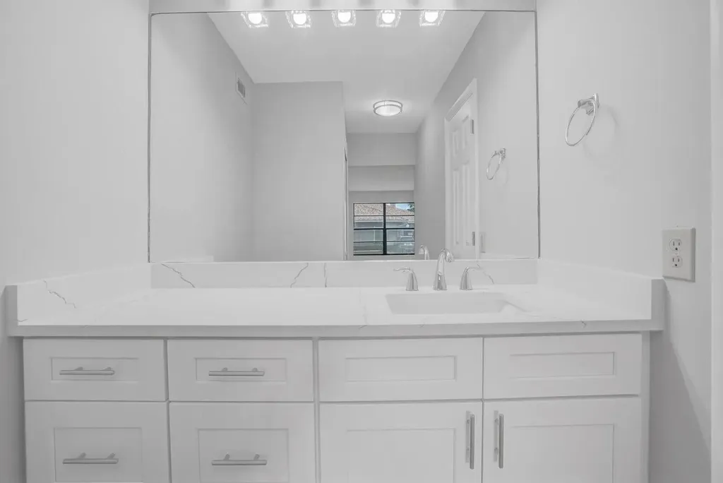 9840 Pineapple Tree Drive Boynton Beach FL 33436