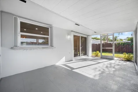 514 Jaeger Drive Delray Beach FL 33444