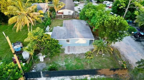 3927 Allison Court Lake Worth FL 33461
