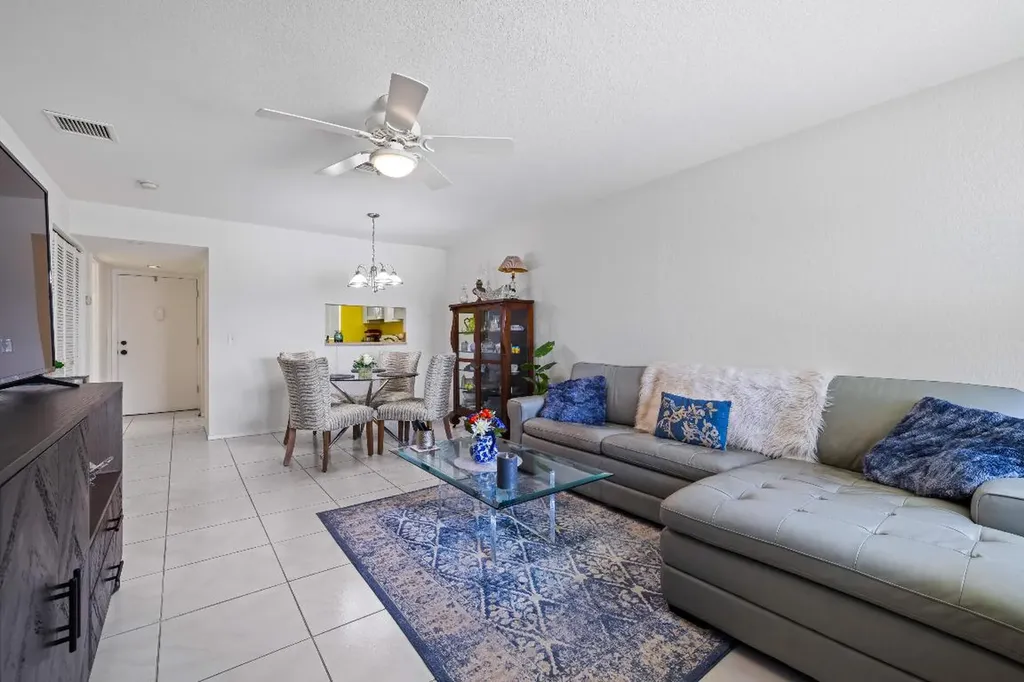 12016 Greenway Circle S Royal Palm Beach FL 33411