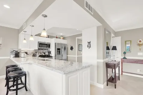 1605 S Us Highway 1 Highway Jupiter FL 33477