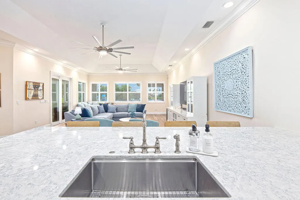 2821 SE North Lookout Boulevard Port St Lucie FL 34984