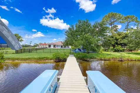 2821 SE North Lookout Boulevard Port St Lucie FL 34984