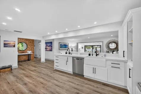 12 Leeward Circle Tequesta FL 33469
