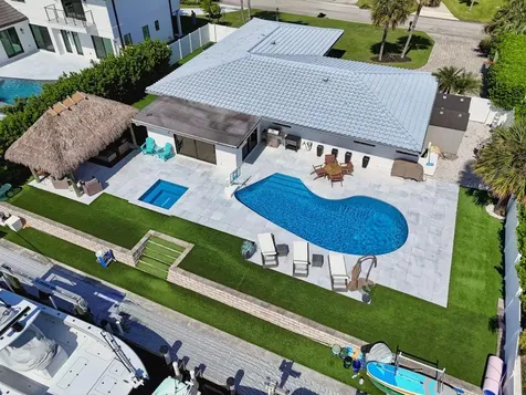 12 Leeward Circle Tequesta FL 33469