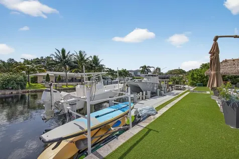 12 Leeward Circle Tequesta FL 33469