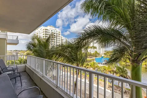 700 E Boynton Beach Boulevard Boynton Beach FL 33435