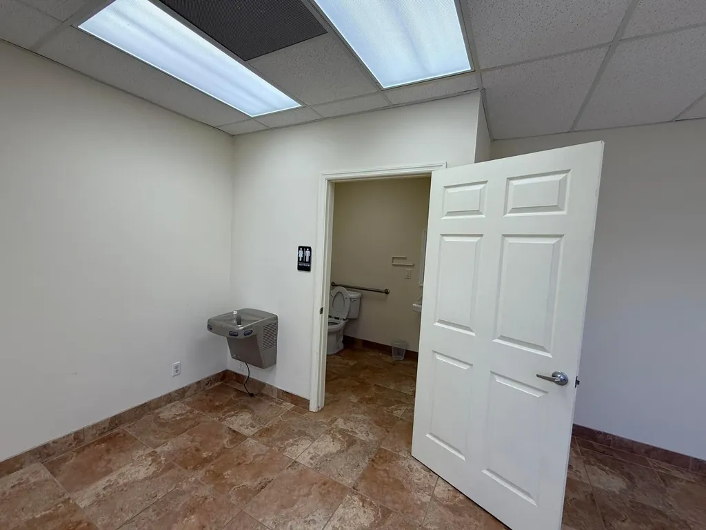 2755 Vista Parkway West Palm Beach FL 33411