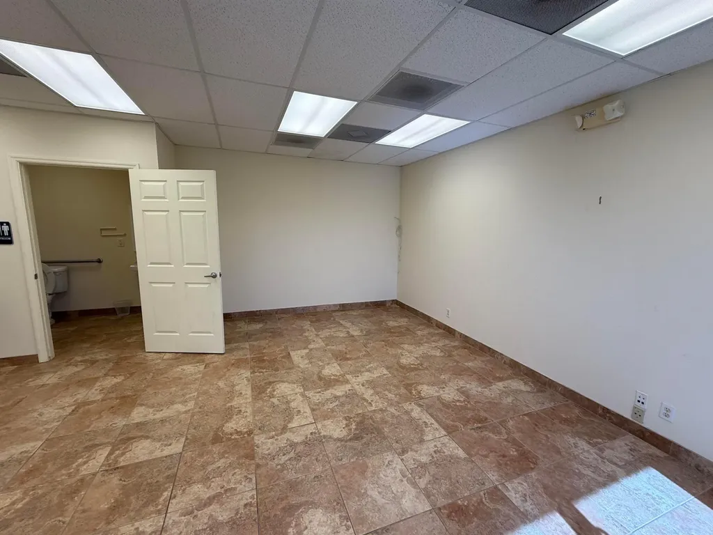2755 Vista Parkway West Palm Beach FL 33411