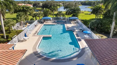 700 SW Great Exuma Cove Port St Lucie FL 34986