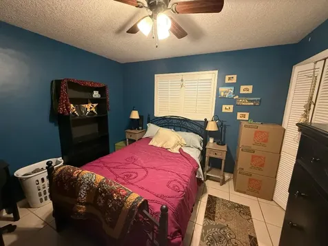 1009 NE 18th Street Belle Glade FL 33430