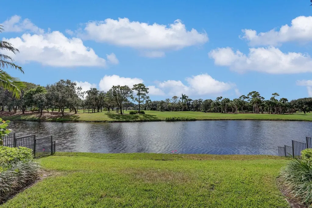 13315 Provence Drive Palm Beach Gardens FL 33410
