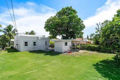 719 Briggs Street West Palm Beach FL 33405