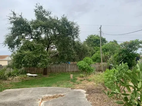 708 S Broadway Lantana FL 33462