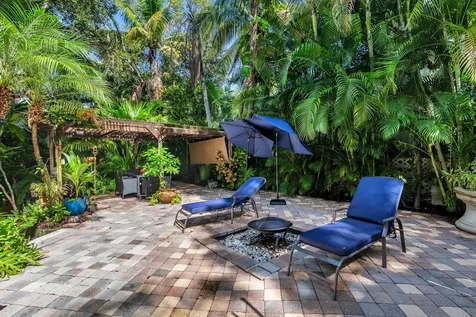 1412 Lake Avenue West Palm Beach FL 33401