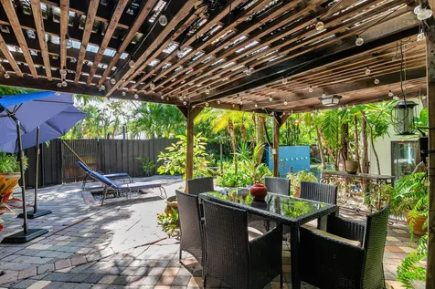 1412 Lake Avenue West Palm Beach FL 33401
