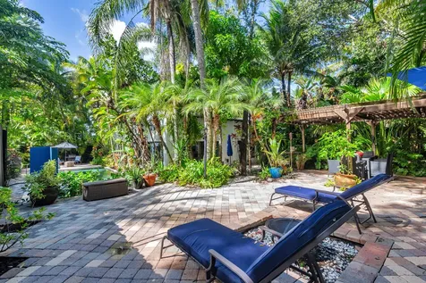 1412 Lake Avenue West Palm Beach FL 33401