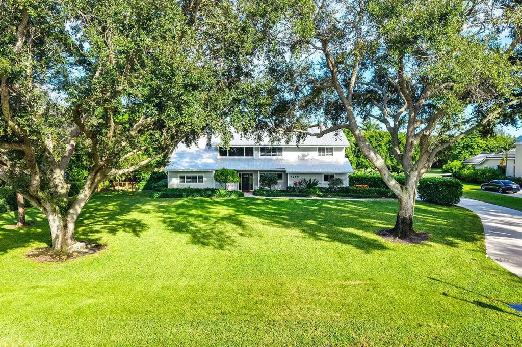 8260 Native Dancer Road E Palm Beach Gardens FL 33418
