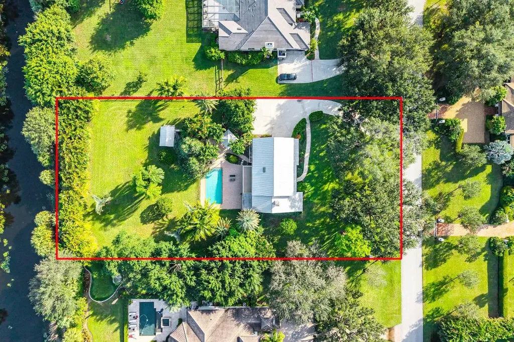 8260 Native Dancer Road E Palm Beach Gardens FL 33418