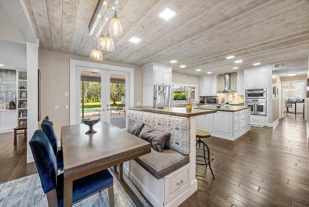 8260 Native Dancer Road E Palm Beach Gardens FL 33418