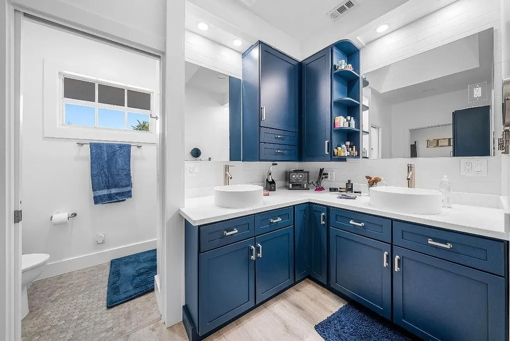 8260 Native Dancer Road E Palm Beach Gardens FL 33418