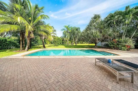 8260 Native Dancer Road E Palm Beach Gardens FL 33418
