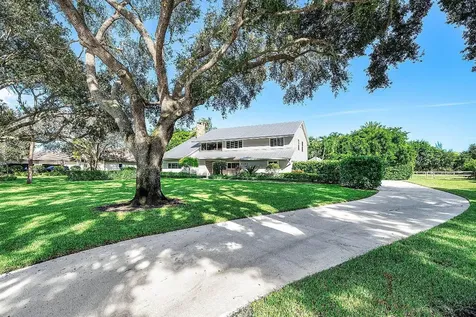 8260 Native Dancer Road E Palm Beach Gardens FL 33418