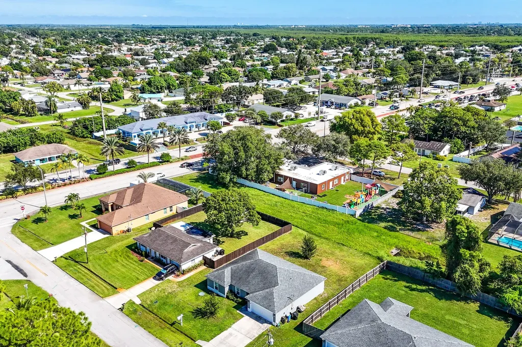 2333 SE Aneci Street Port St Lucie FL 34984
