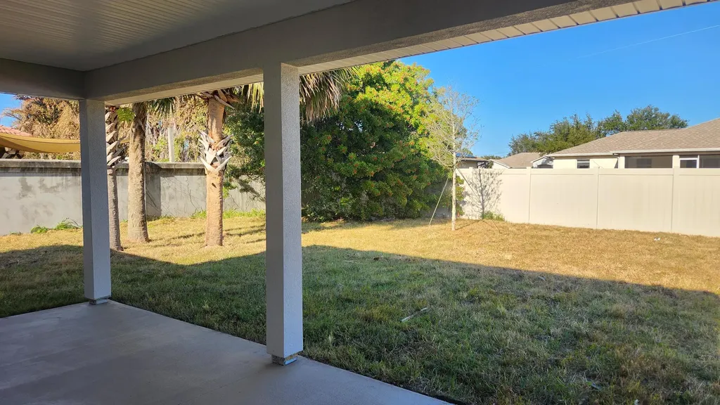 2049 SW Bayshore Boulevard Port St Lucie FL 34984