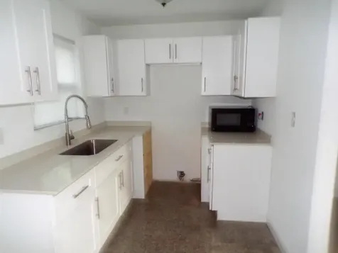 1572 W 31st Street Riviera Beach FL 33404
