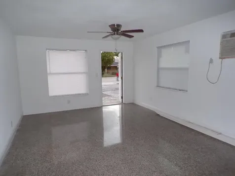 1572 W 31st Street Riviera Beach FL 33404