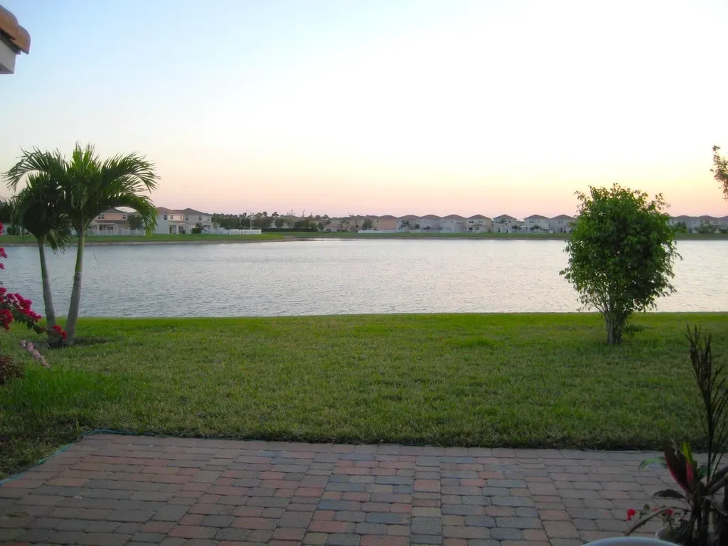 3298 Turtle Cove West Palm Beach FL 33411