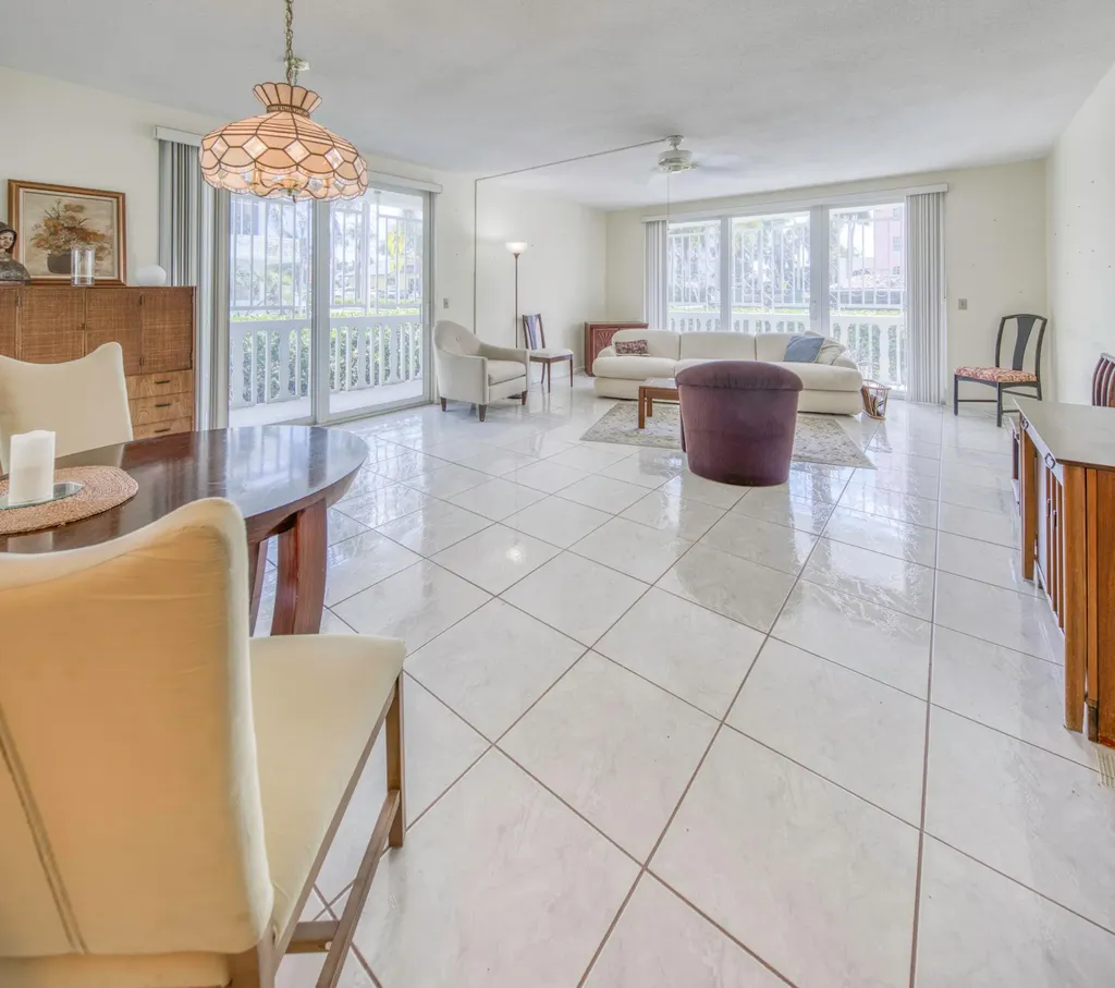 1 S Lakeside Drive Lake Worth Beach FL 33460